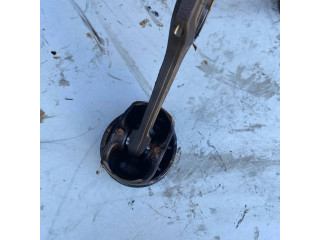 Píst 543 BMW 1 E81 E87 pro benzínový motor 2.0 N43B20A