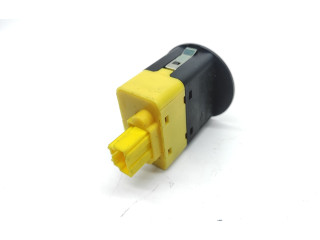 Подушка безопасности пассажира    KIA Ceed