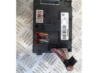 Блок комфорта 284B18663R   Dacia Duster   