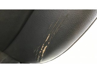 Переднее сиденье водителя