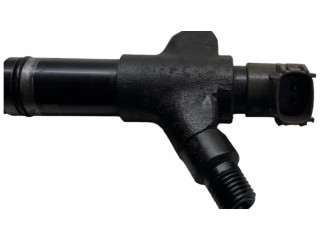 Vstřikovač 2367026061, 05000097 Toyota RAV 4 (XA30) pro benzínový motor 2.2
