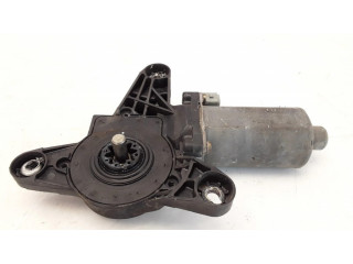 Передний двигатель механизма для подъема окон