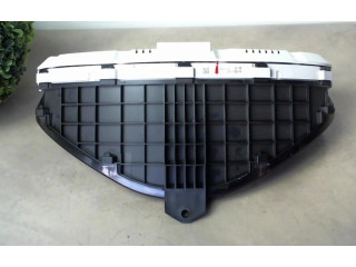 Панель приборов 8100A197, 8100A197 Mitsubishi Grandis