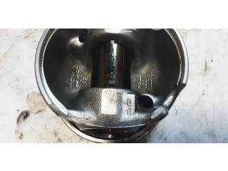 Píst 81L137A2, 031174 Volkswagen Transporter - Caravelle T5