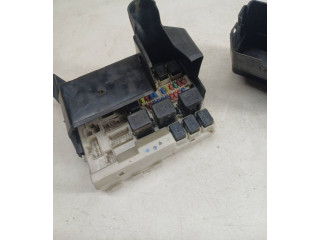 Pojistková skříňka 7154708230, 284B97Y000 Nissan Murano Z50 2006
