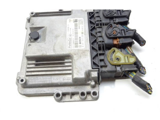 Блок управления двигателем Блок управления Ford B-MAX