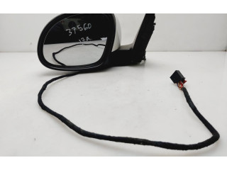 Зеркало электрическое Skoda Yeti (5L) 2009 - 2017 года