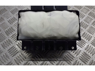 Подушка безопасности водителя 845301H000 KIA Ceed