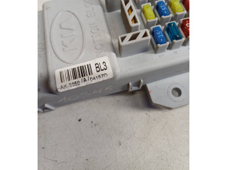 Блок предохранителей 911703E920 KIA Sorento