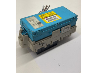 Блок предохранителей MR587655, G8C507M Mitsubishi Grandis