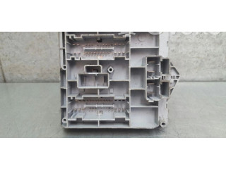 Блок предохранителей 51742420 Alfa Romeo GT