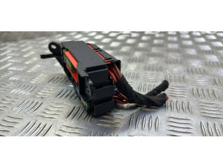   Pojistková skříňka 4L0971845A   Audi Q7 4L 2014