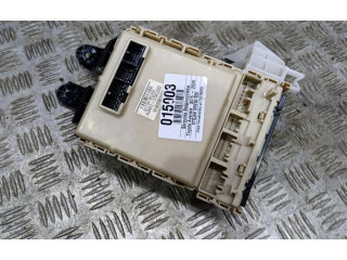 Pojistková skříňka Toyota Avensis T270 2015