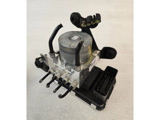 Блок управления АБС 32214804   Volvo V60