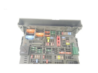 Pojistková skříňka 61149119446, 61149119445 BMW 3 E92 E93 2006