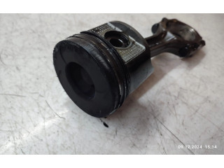 Píst Nissan Navara D22