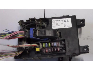 Блок предохранителей 51798616, 517817590 Fiat Grande Punto