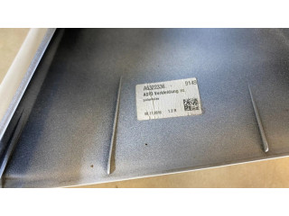 Пластиковая отделка зеркала