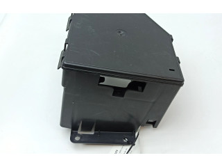 Блок предохранителей GJA3890AE, GJA3892AA Jaguar XJ X308