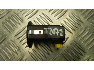 Включатель надувной подушки для пассажира