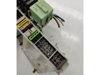 Pojistková skříňka 8371884 BMW 5 E39 2001