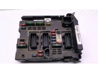 Блок предохранителей 9646405380, 21433090 Citroen C5