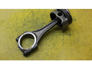 Píst 07L107103R   Audi A8 S8 D3 4E     