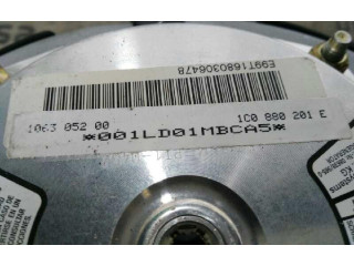 Подушка безопасности водителя 1C0880201E, 0110009 Volkswagen New Beetle