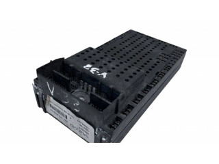 Блок предохранителей 9452773, 9452557 Volvo S80