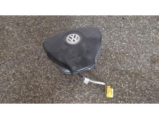 Подушка безопасности водителя 1K0880201DC Volkswagen Golf V