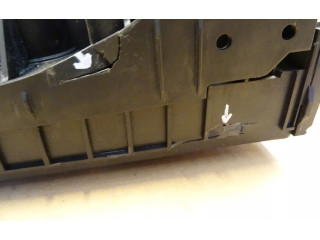 Блок предохранителей 1K0937118   Skoda Yeti (5L)    