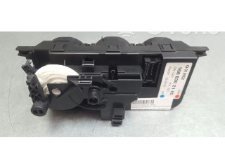 Блок управления климат-контролем 1688302185 Mercedes-Benz A W168