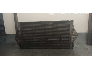 Интеркулер 8200033732C, B3987 Renault Vel Satis