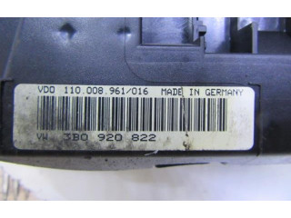 Přístrojová deska Volkswagen Passat Alltrack 1999 3B0920822