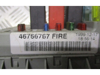 Vstřikovací lišta 46812233   Fiat Punto (188)     