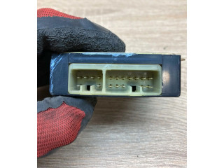 Блок управления MR116523, SSA531C132 Mitsubishi Carisma