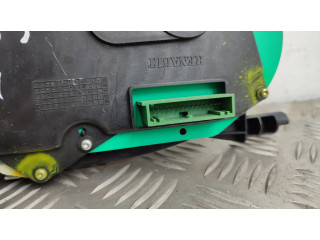 Панель приборов P8200283199E, 8200283199   Opel Vivaro       