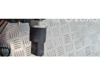 Топливная рампа Jeep Cherokee III KJ