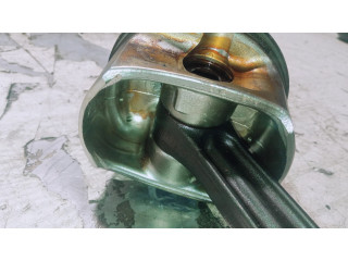 Píst Mercedes-Benz C W203 pro benzínový motor 3.2