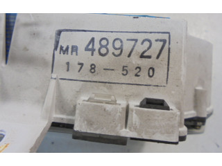 Přístrojová deska Mitsubishi Space Runner 2000 MR489727, MR489727