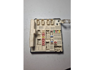 Блок предохранителей 8200481866, 8711065999   Dacia Sandero    