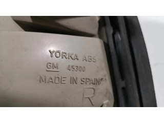 Задний фонарь правый сзади 45300, 4021 Opel Omega B1 1994-1999 года