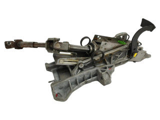 Рулевая рейка P30677646 Volvo S40 2008-2012 года