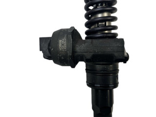 Форсунка 0414720037, H74688R Audi A3 S3 8L