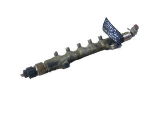 Топливная рампа DH001900 Toyota Corolla Verso E121