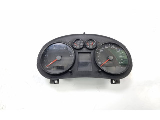 Панель приборов 8Z0920900   Audi A2       