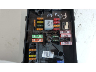 Блок предохранителей 1K0937125D Audi A3 S3 8P