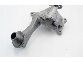 Масляный насос   6061810801  Mercedes-Benz Vito Viano W638 