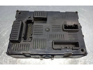 Блок предохранителей 8201054128, 8201054128   Renault Clio III    