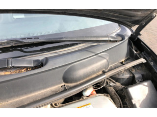 Přístrojová deska Toyota Prius (XW20) 2006